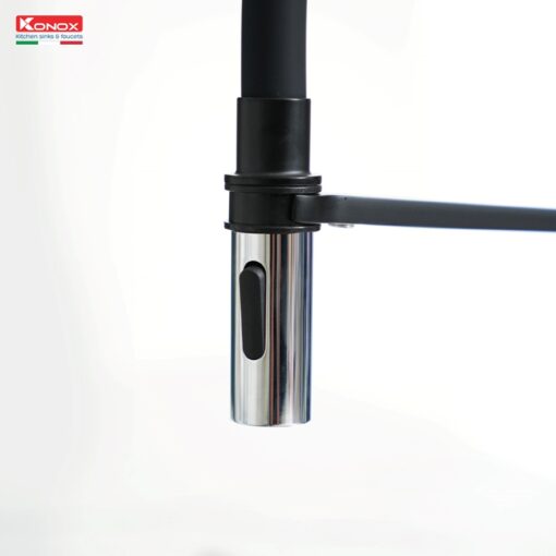 Vòi rửa Konox thân mềm Tema Black nóng lạnh
