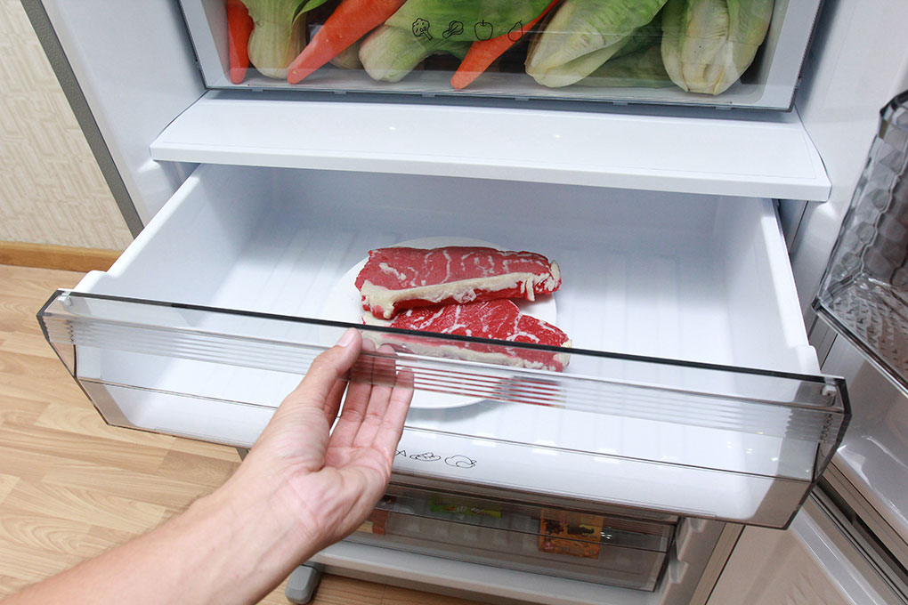 Tủ lạnh Panasonic Inverter 363 lít NR-BX418VSVN