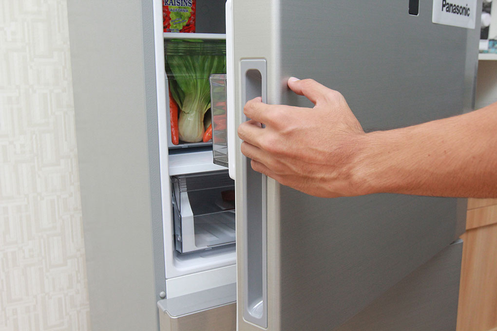 Tủ lạnh Panasonic Inverter 363 lít NR-BX418VSVN